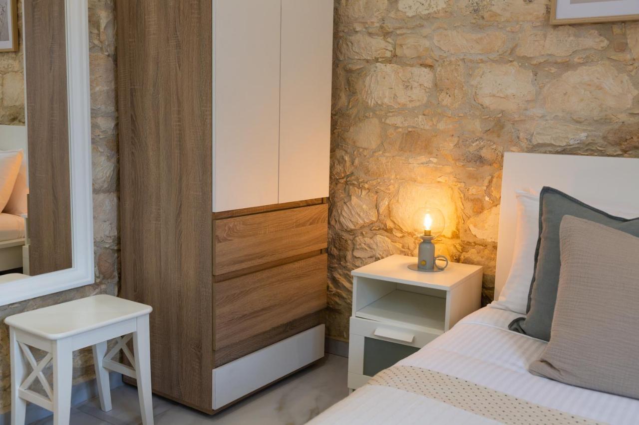 Ferienhaus Phaedrus Living: Luxury Stone House Armou Paphos